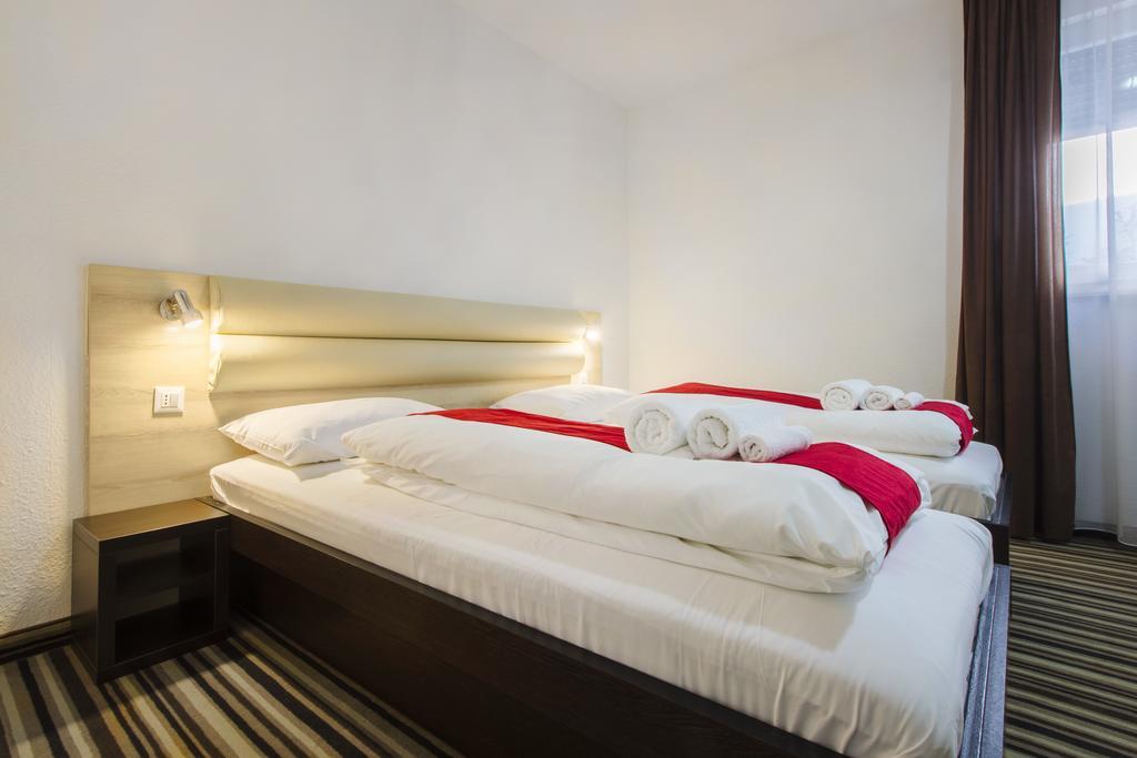 Parkcity Rooms Šibenik Екстериор снимка