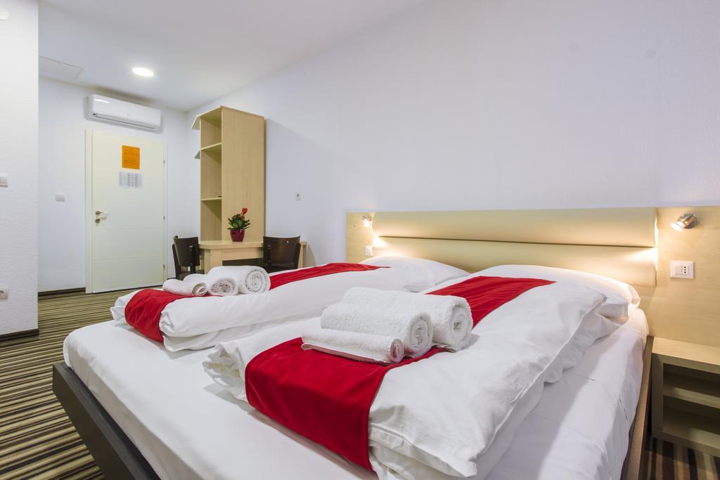 Parkcity Rooms Šibenik Екстериор снимка