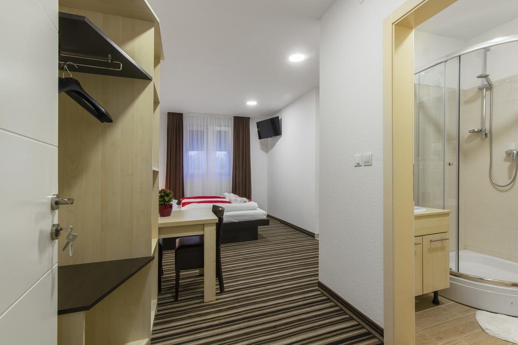 Parkcity Rooms Šibenik Екстериор снимка