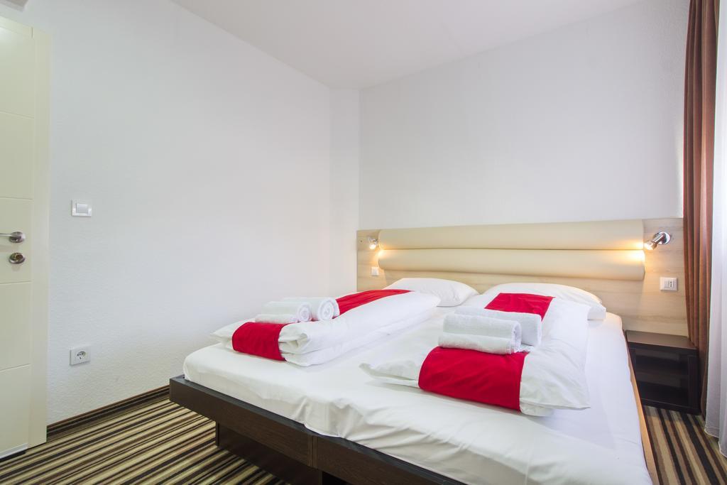 Parkcity Rooms Šibenik Екстериор снимка