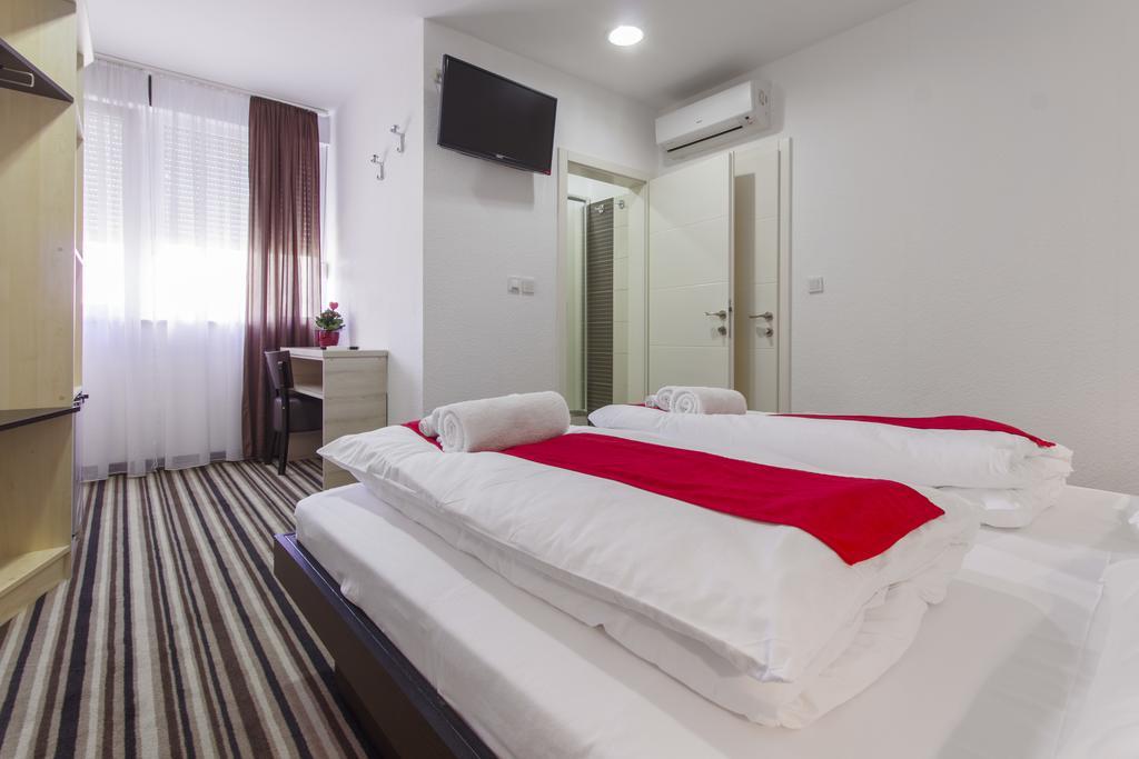 Parkcity Rooms Šibenik Екстериор снимка