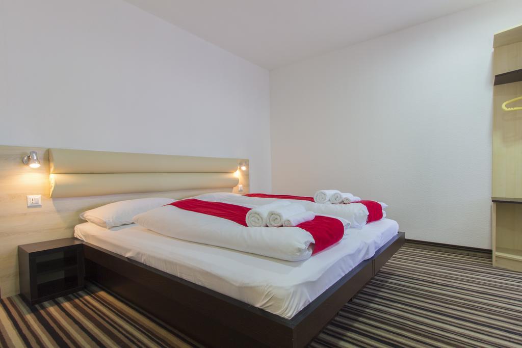 Parkcity Rooms Šibenik Екстериор снимка
